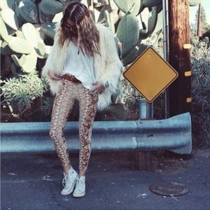 NWOT Novella Royale Sid Legging